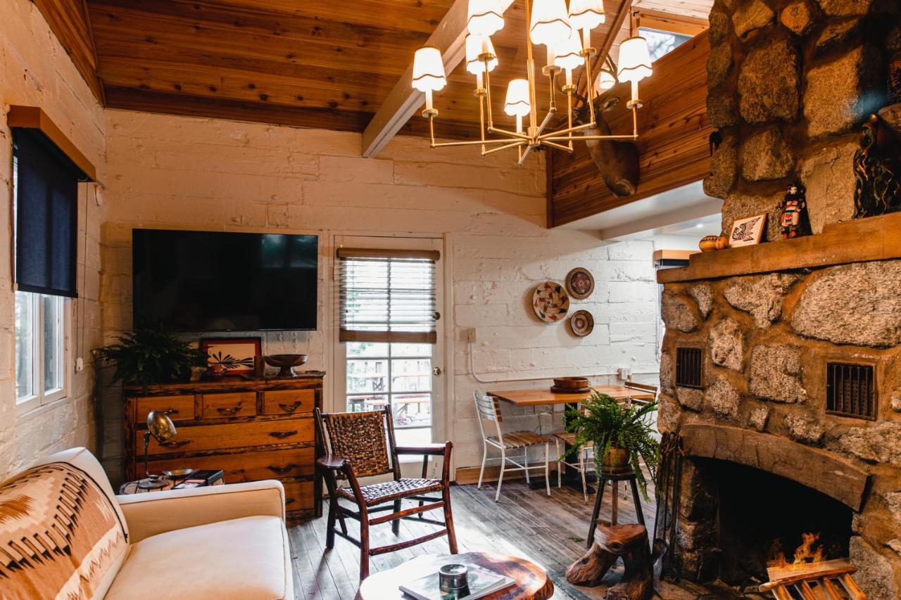 The Fireside Inn Idyllwild Exterior photo