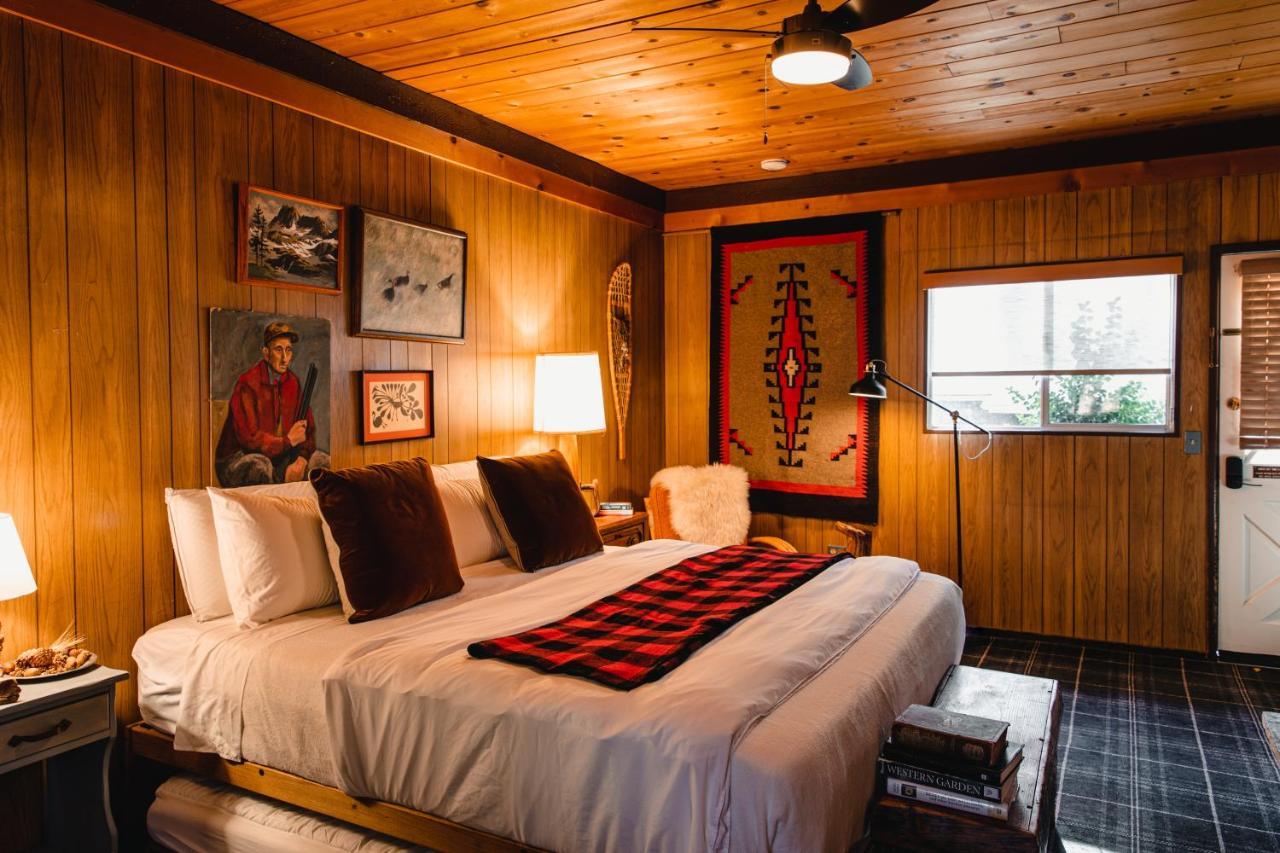 The Fireside Inn Idyllwild Exterior photo
